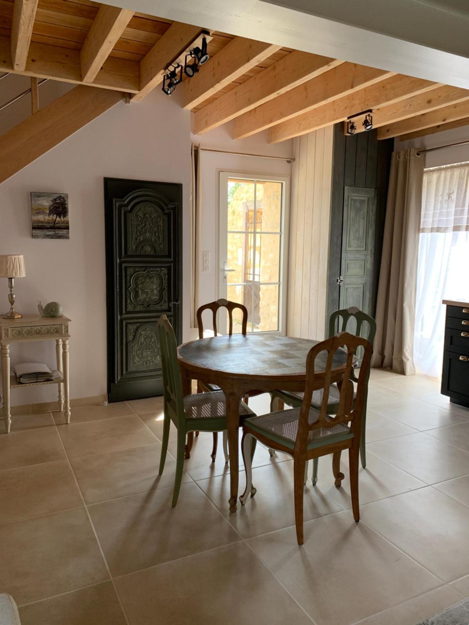 Le Hameau De La Closerie Flere-la-Riviere Rom bilde